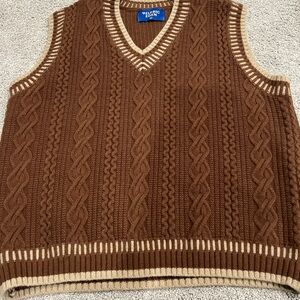 Aelfric Eden Brown Cable Knit V-Neck Sweater Vest